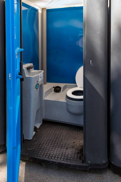 Portable bathroom rental in Malverne, NY
