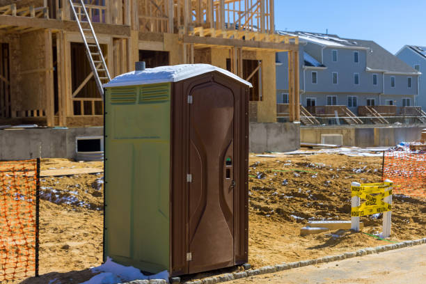 Portable Toilet Options We Offer in Malverne, NY