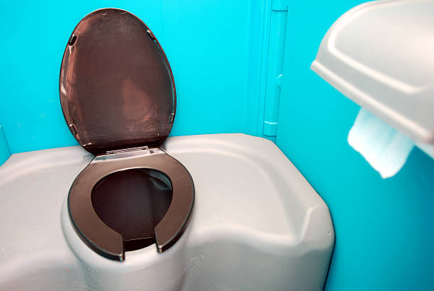 Affordable portable toilet rental in Malverne, NY